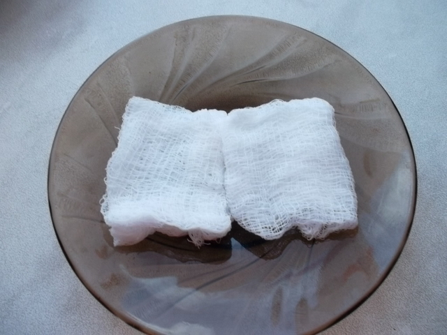 Gauze on a plate